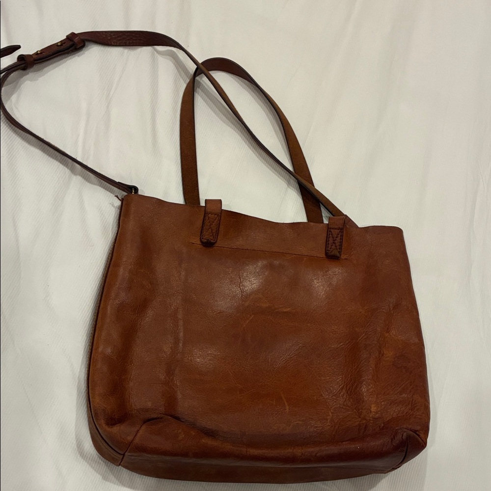 Classic Tan Leather Shoulder Bag